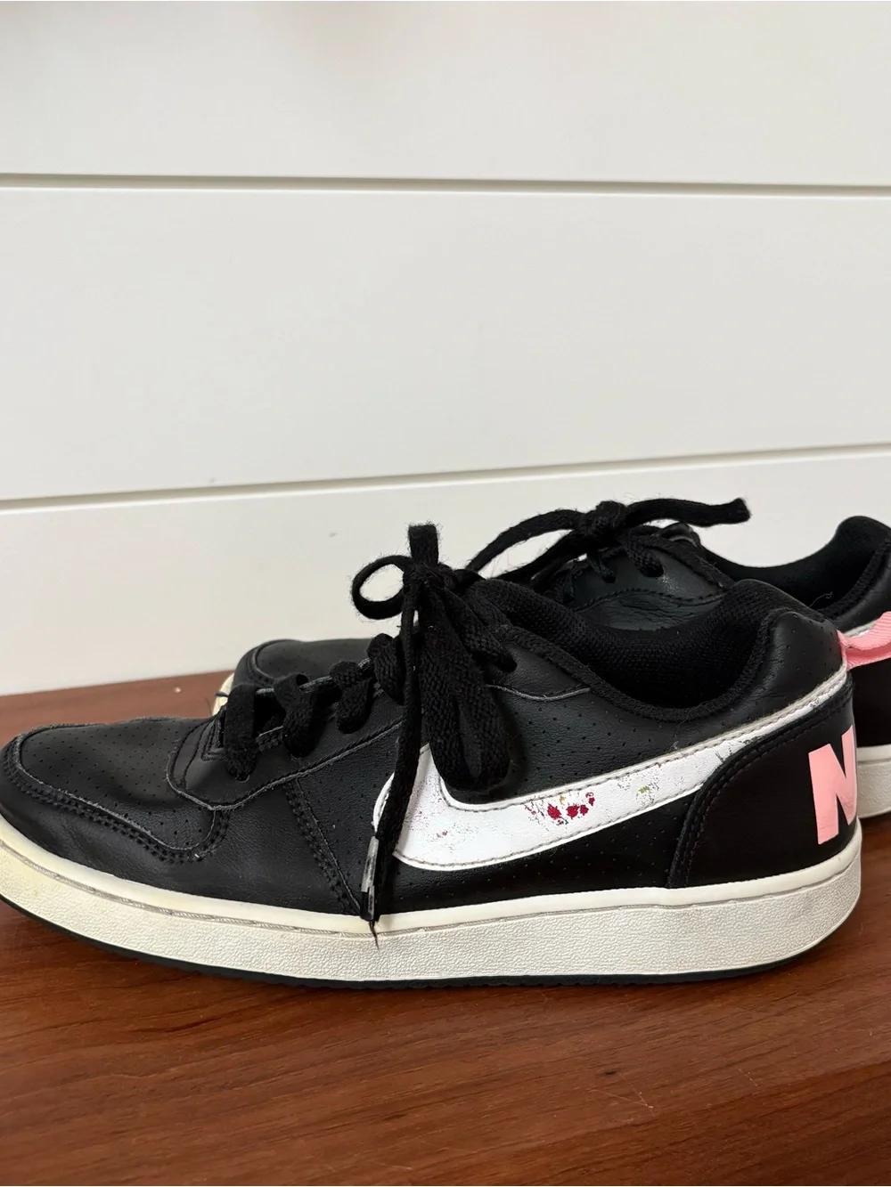 Nike Girls Court Borough VF Low Floral Swoosh Black Pink Youth 6Y Streetwear